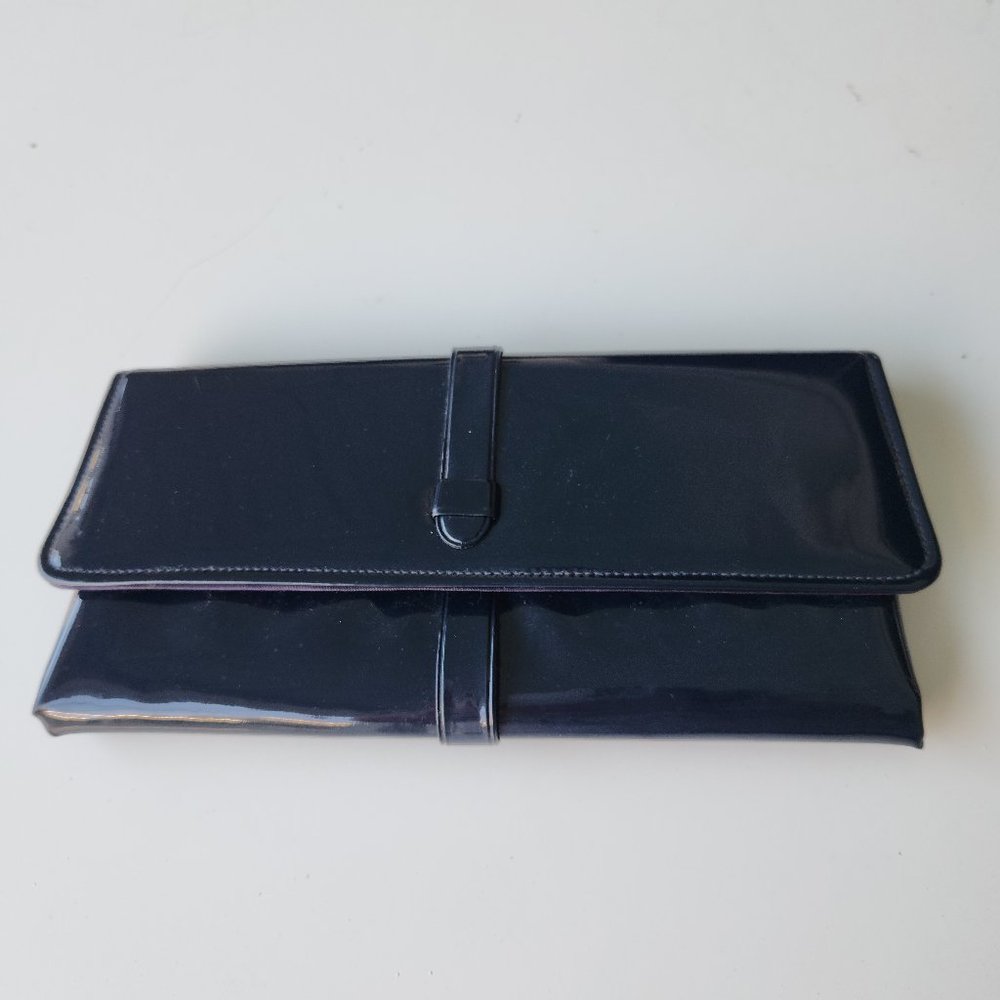 Berkowitz Navy Clutch Danville, IL Circa 1950.60's